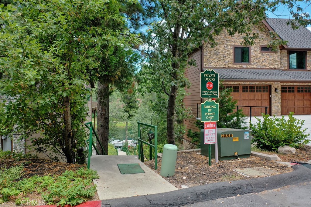 Arrowhead Woods (AWHW) - Land
