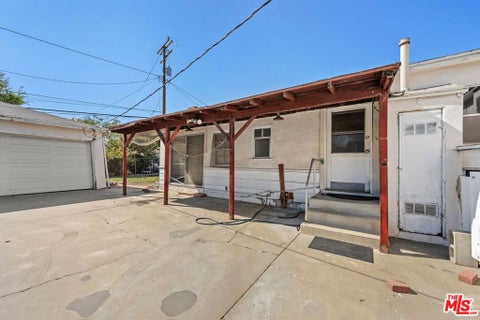Tiny photo for 3011 Sentney Avenue, Culver City, CA 90232 (MLS # 26988047)