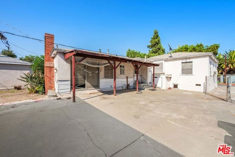 Tiny photo for 3011 Sentney Avenue, Culver City, CA 90232 (MLS # 26988047)