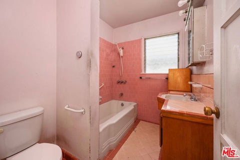 Tiny photo for 3011 Sentney Avenue, Culver City, CA 90232 (MLS # 26988047)