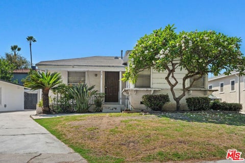 Photo of 3011 Sentney Avenue, Culver City, CA 90232 (MLS # 26988047)