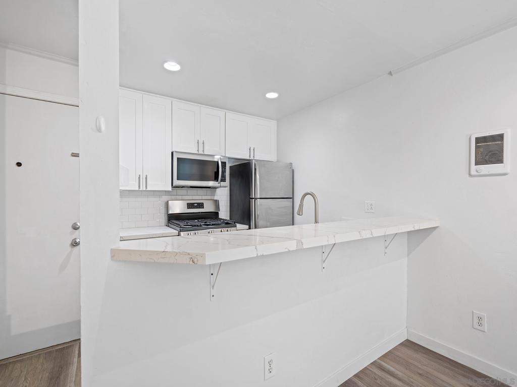 1605 Hotel Cir S B114