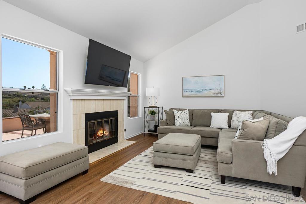 1201 Rue Saint Jean