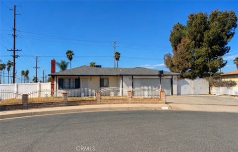 Photo of 1603 James Court, Redlands, CA 92374 (MLS # IG26219058)