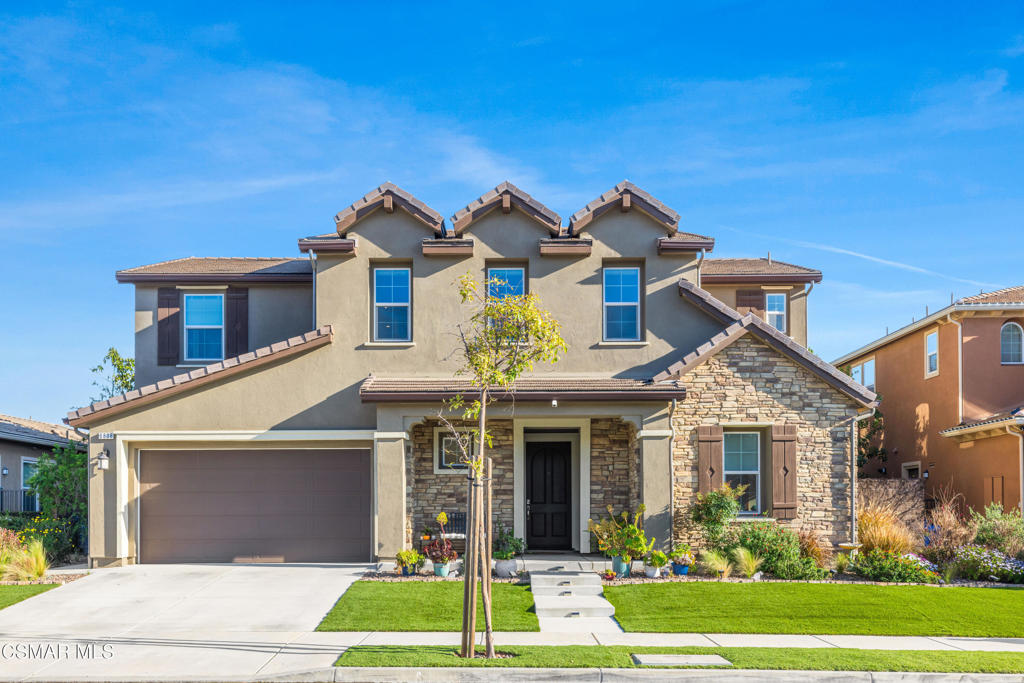 6836 Shadow Wood Drive