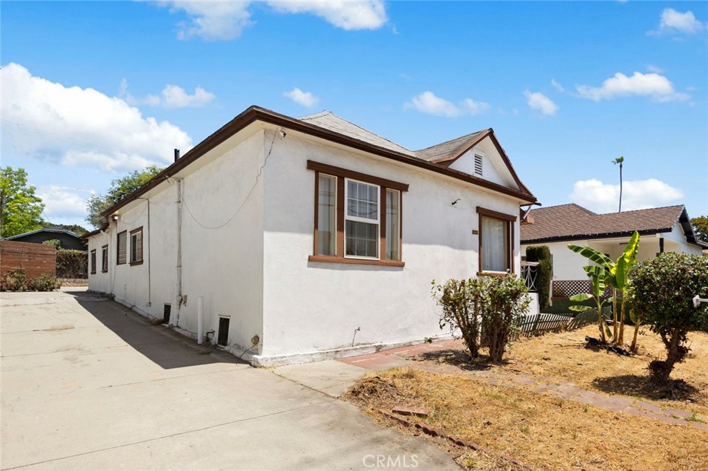 1222 N Virgil Avenue