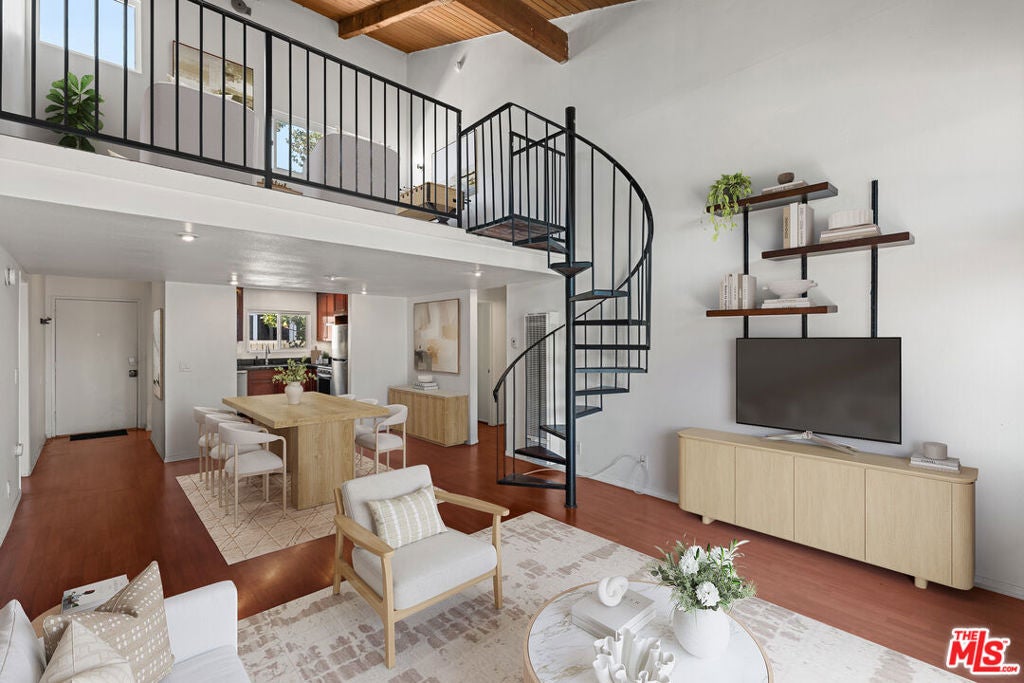 4842 Hollow Corner Road 405
