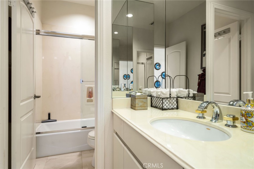 Vista Paseo (32348) - Residential