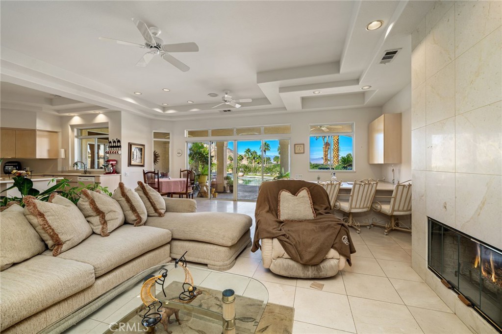 Vista Paseo (32348) - Residential