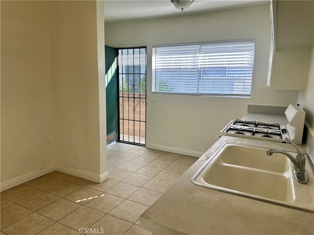 5147 Canoga Street A