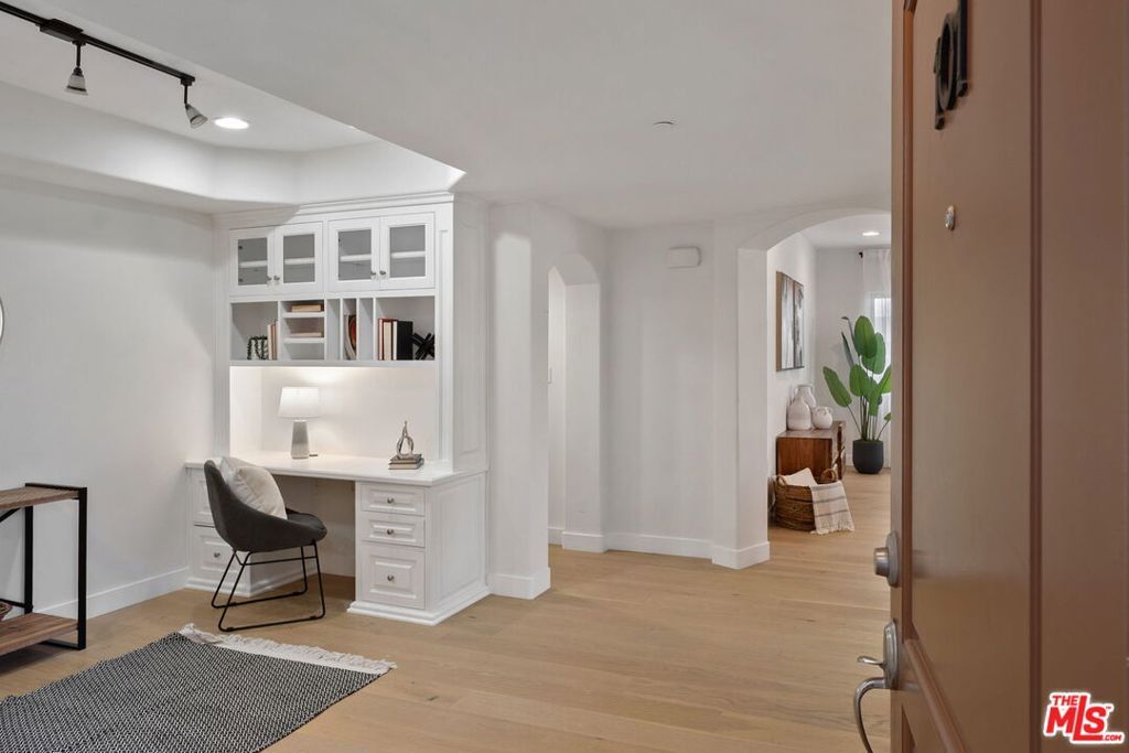 Photo of 1629 Armacost Avenue #101, Los Angeles, CA 90025 (MLS # 25586277)