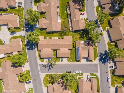 Tiny photo for 17306 Village 17 Vlg, Camarillo, CA 93012 (MLS # SB25177631)