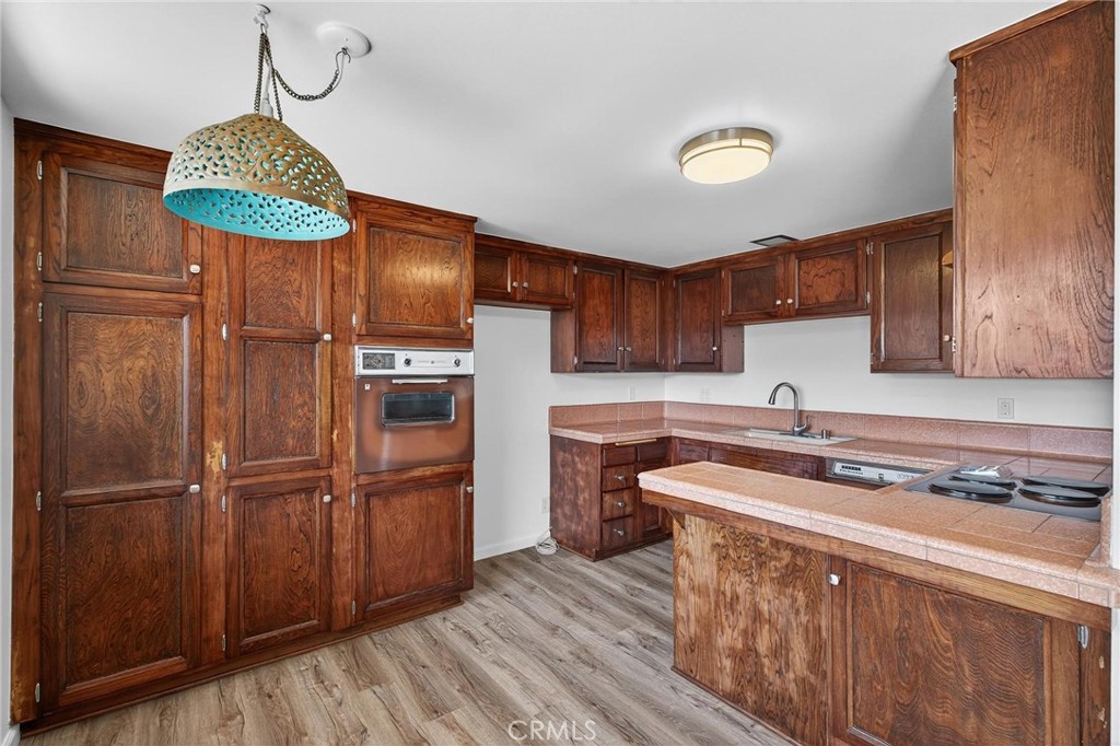 2940 W Carson Street 213