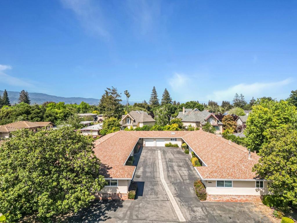 1120 Bonita Avenue