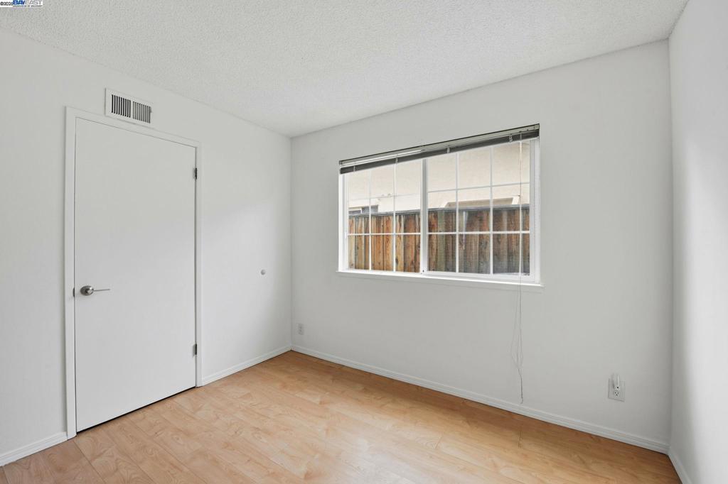 ALVARADO DIST - Residential