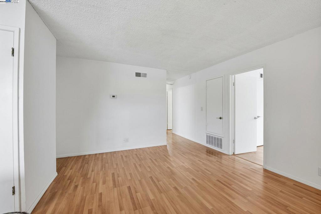 ALVARADO DIST - Residential