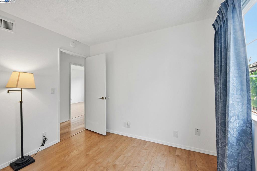 ALVARADO DIST - Residential