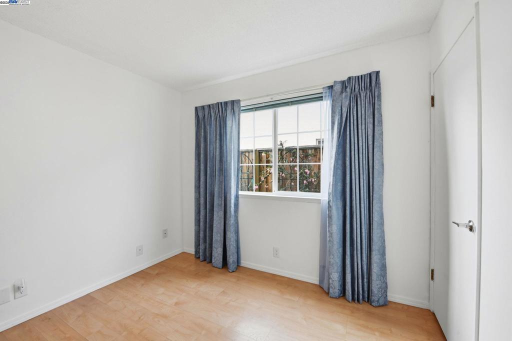 ALVARADO DIST - Residential