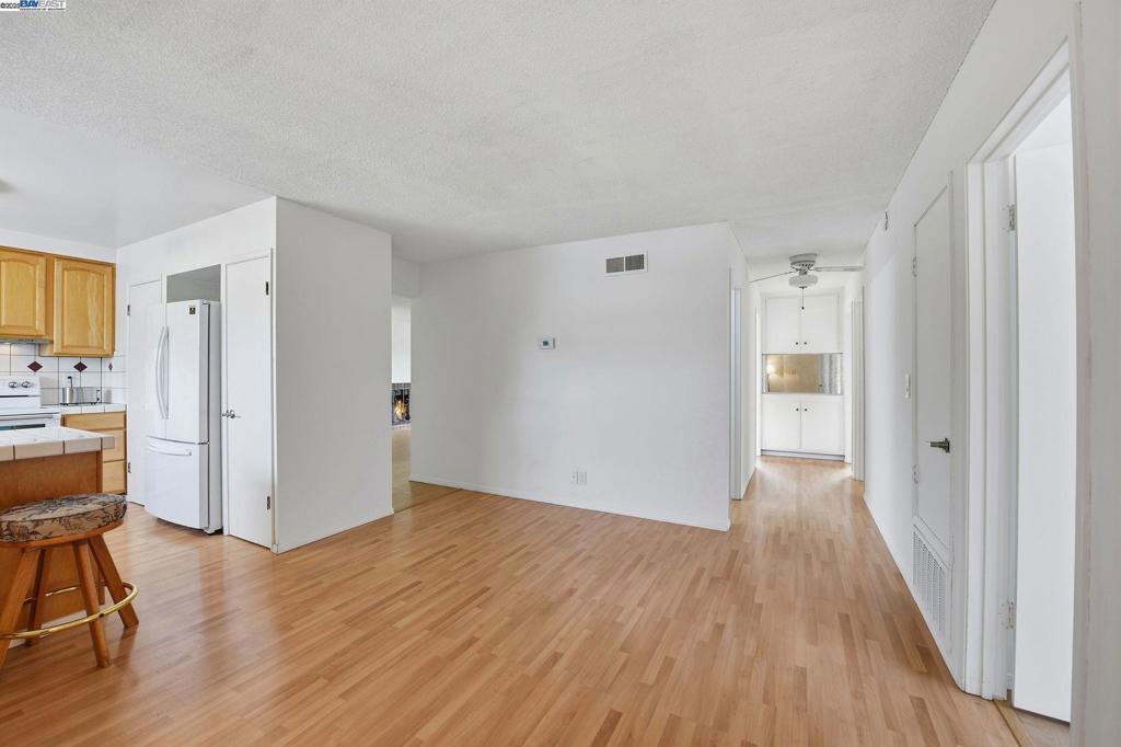 ALVARADO DIST - Residential