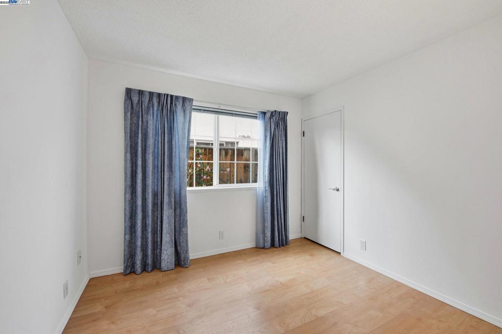 ALVARADO DIST - Residential