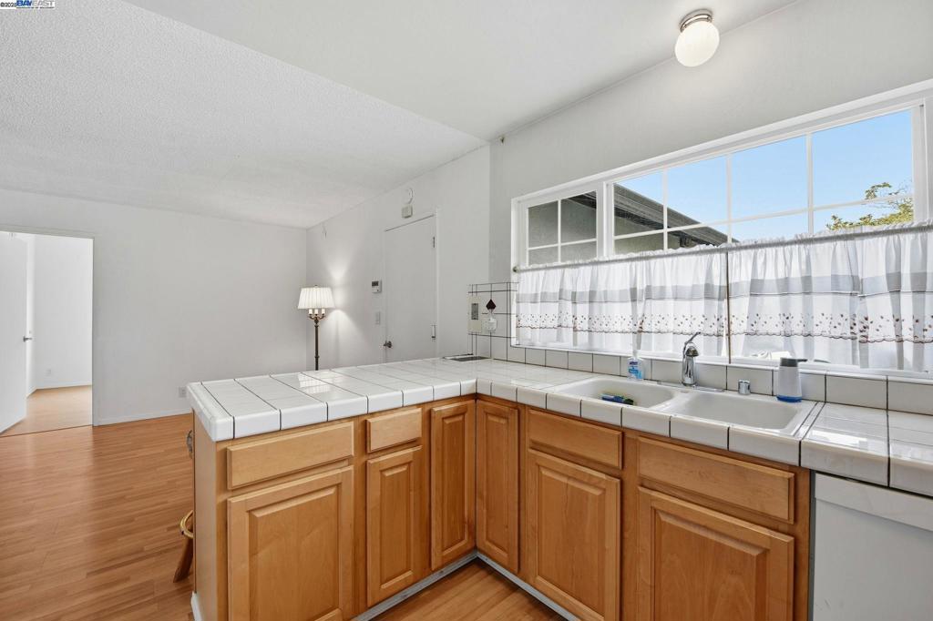 ALVARADO DIST - Residential