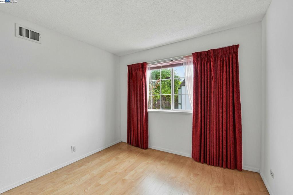 ALVARADO DIST - Residential