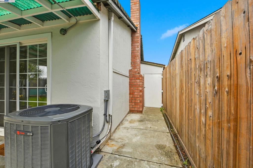 ALVARADO DIST - Residential