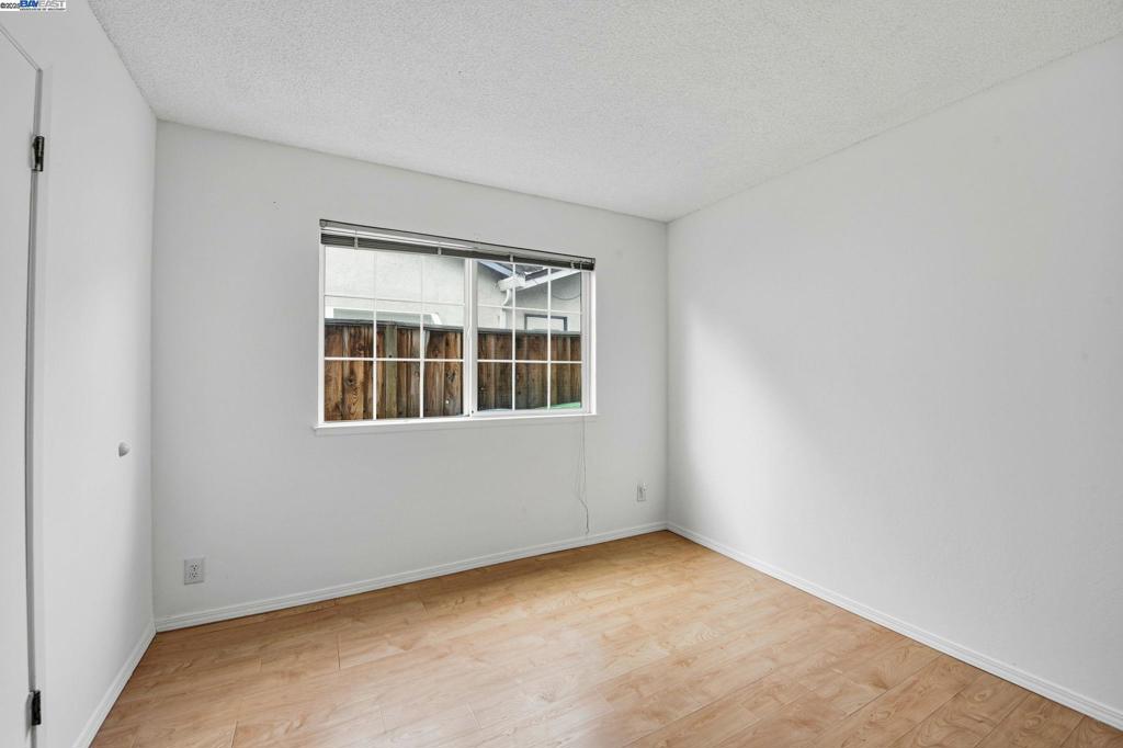 ALVARADO DIST - Residential