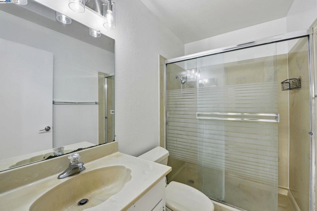 ALVARADO DIST - Residential