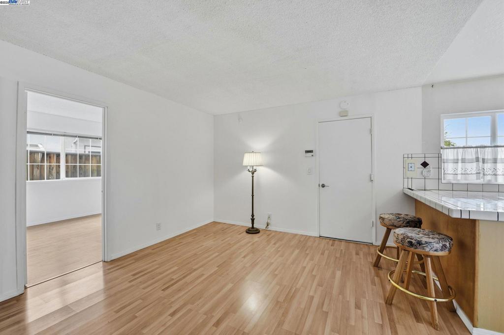 ALVARADO DIST - Residential