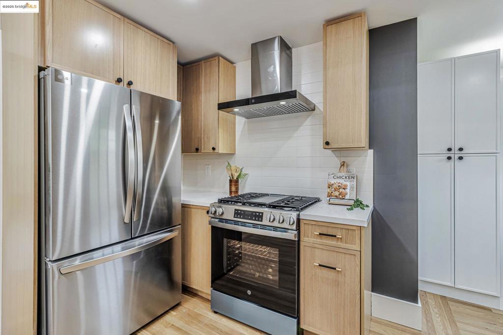 NORTH OAKLAND - Residential