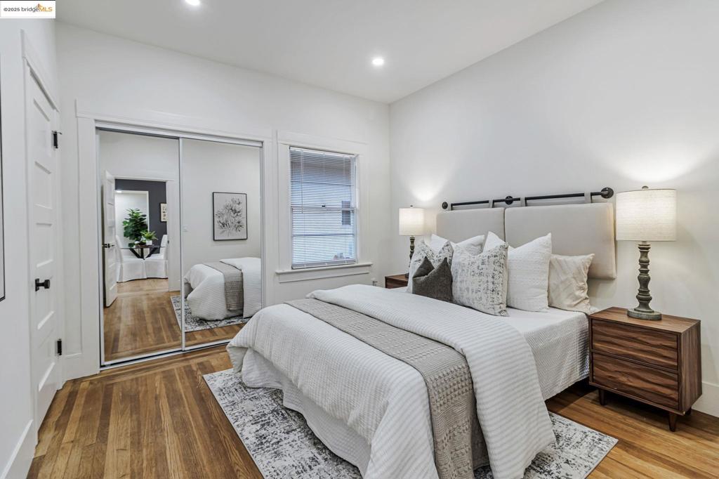 NORTH OAKLAND - Residential