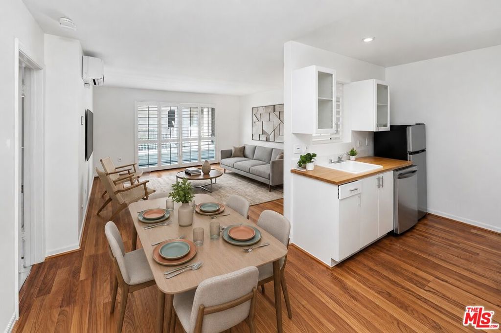 1440 23rd Street 302