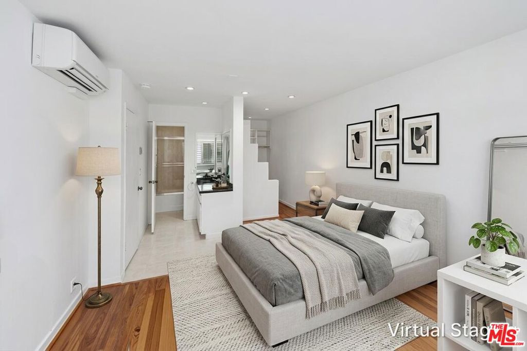 1440 23rd Street 302