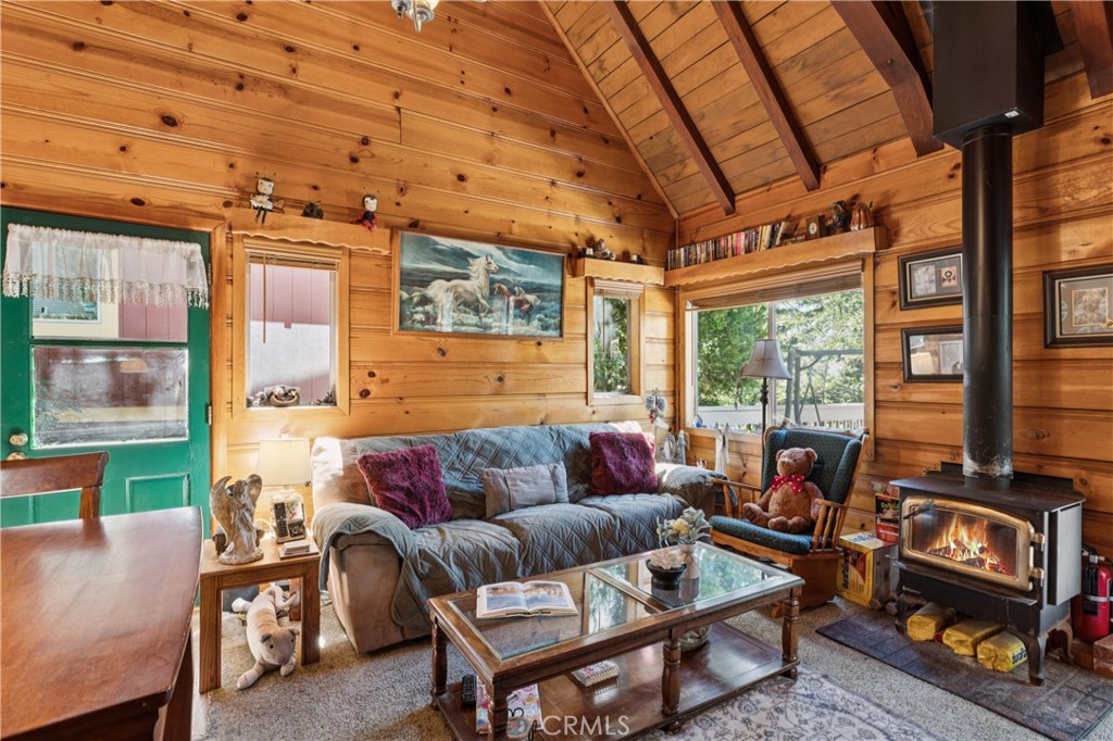 26543 Lakeview