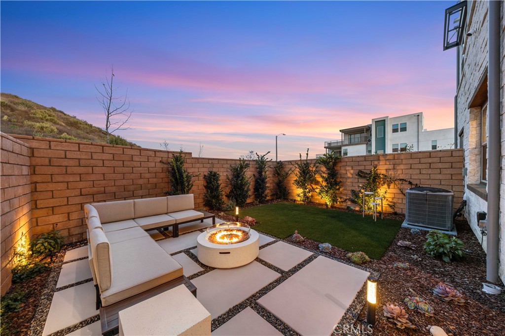 378 Mullberry Place
