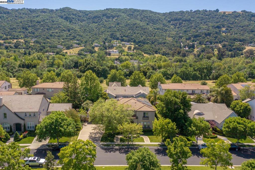 1612 Laguna Hills Ln