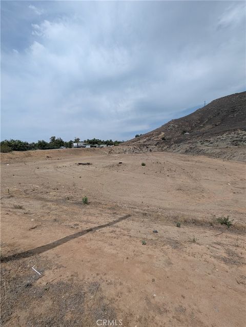 Photo of 3496 Hamner Avenue, Norco, CA 92860 (MLS # CV25142345) Photo of 3496 Hamner Avenue, Norco, CA 92860 (MLS # CV25142345)