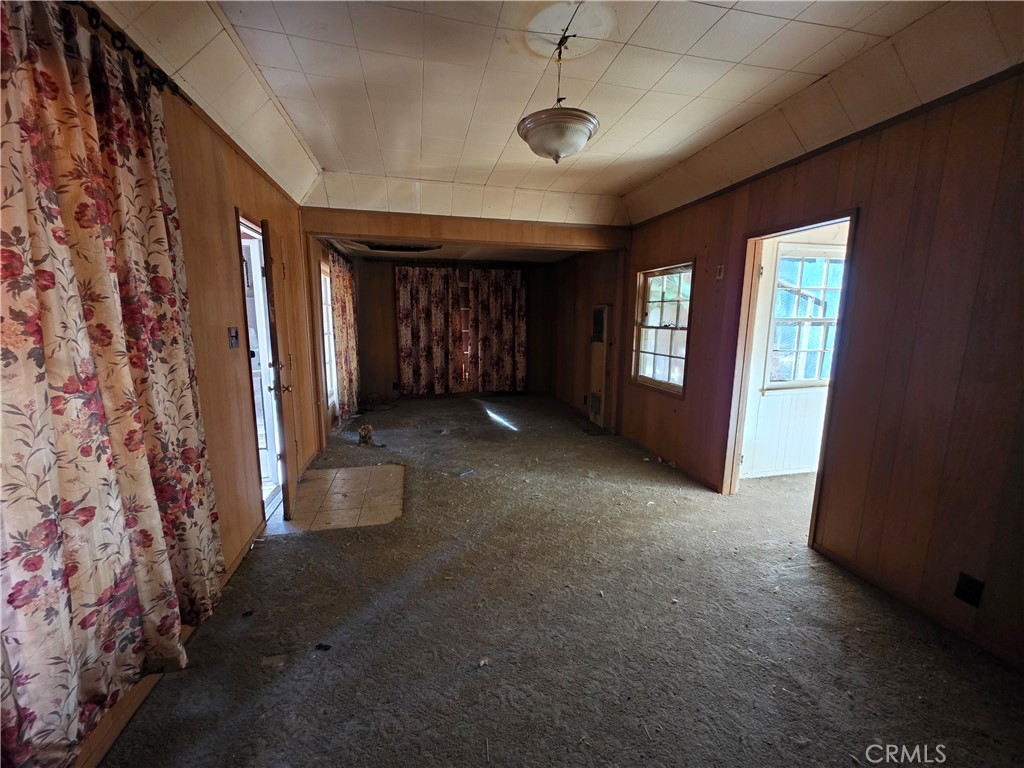 Properties 2 26978 State Highway 189