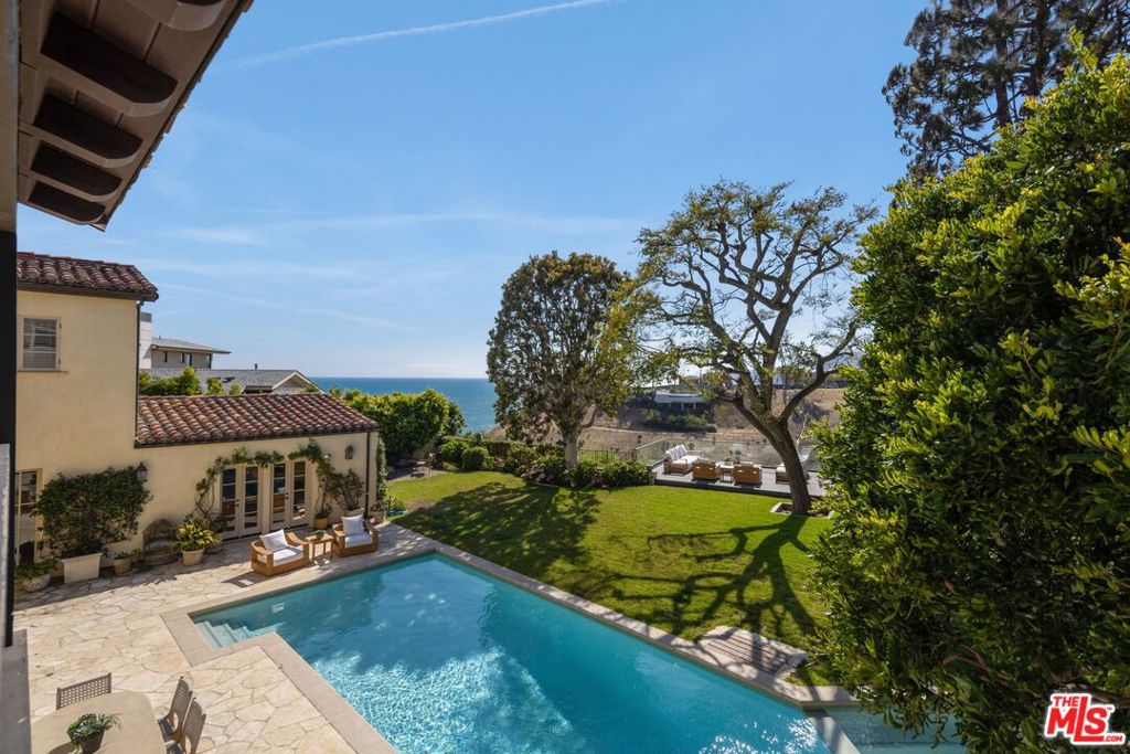 241 Alma Real Drive, Pacific Palisades CA 90272