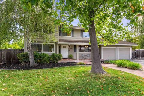 Photo of 2470 Sheffield Drive Dr, Livermore, CA 94550 (MLS # 41112281) Photo of 2470 Sheffield Drive Dr, Livermore, CA 94550 (MLS # 41112281)
