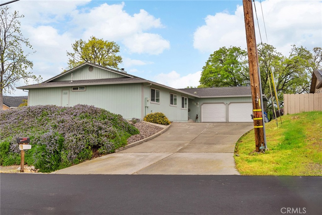 21838 Chimney Rock Drive