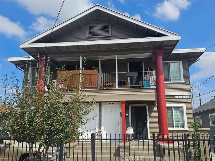 Recently remodeled 2-bedroom, 2-bathroom apartment in USC close area and the heart of Historic South Central, Los Angeles. Just a short distance from the Wrigley Field Plaque and the Historic Palm Tree of Los Angeles in Exposition Park. Enjoy the convenience of included parking and a private garage. Nearby community features include South Park Recreation Center, Ricardo Lizarraga Elementary School(next street), and Superior Grocers for your shopping needs.