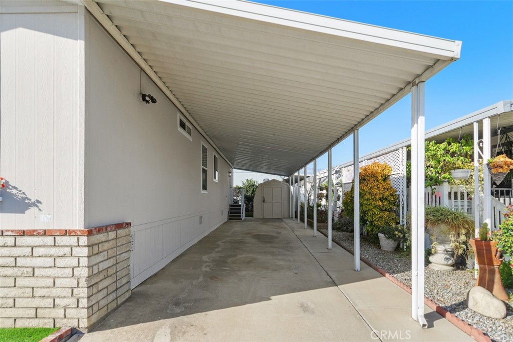 1456 E Philadelphia St Spc 145