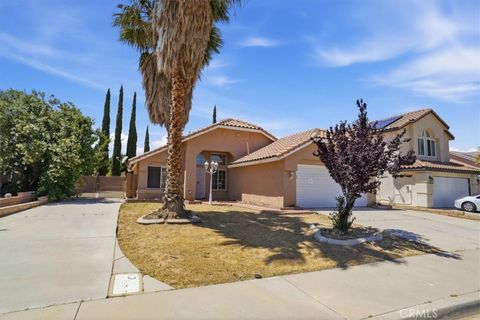 Photo of 39925 Milan Drive, Palmdale, CA 93551 (MLS # SR26118815)