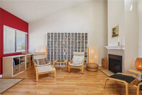 1515 E Appleton Street 301 Long Beach CA 90802