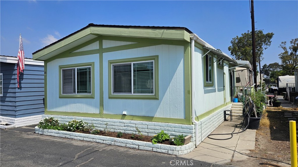 15141 Beach Boulevard 43