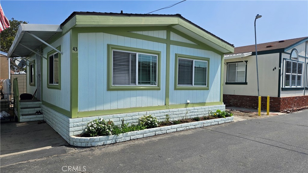 15141 Beach Boulevard 43