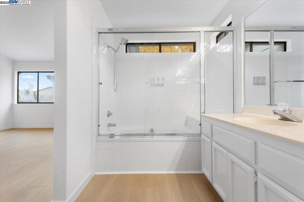 PINOLE SHORES - Residential