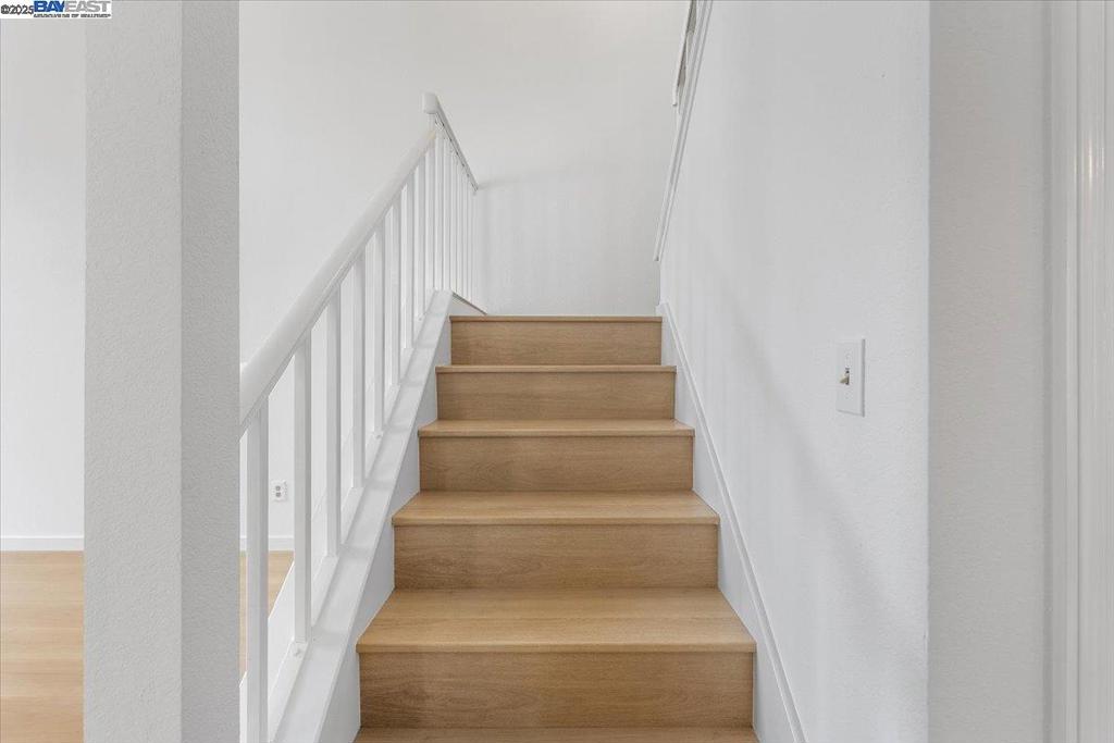 PINOLE SHORES - Residential